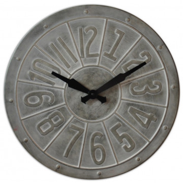 Horloge en métal gris Chiffres Romains