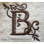 Serviette hammam à franges brodée personnalisée initiale lettre B