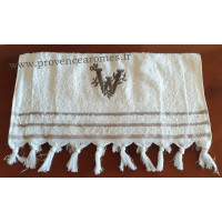 Serviette hammam à franges brodée personnalisée initiale lettre W