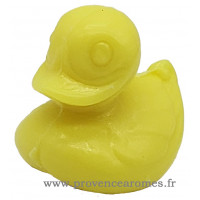 Savon en forme de petit canard jaune