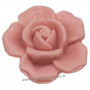 Petit savon en forme de rose rose
