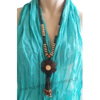 Collier en noix de coco pendentif Fleur Lara Ethnics modèle 2