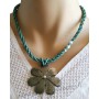 Collier de perles bleues pendentif fleur de nacre Lara Ethnics