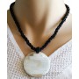 Collier de perles noires pendentif cercle de nacre Lara Ethnics