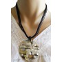 Collier cordon noir pendentif cercle de nacre Lara Ethnics