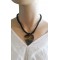 Collier perles noires pendentif feuille de nacre Lara Ethnics