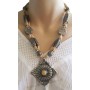 Collier beige et métal pendentif carré en métal Lara Ethnics